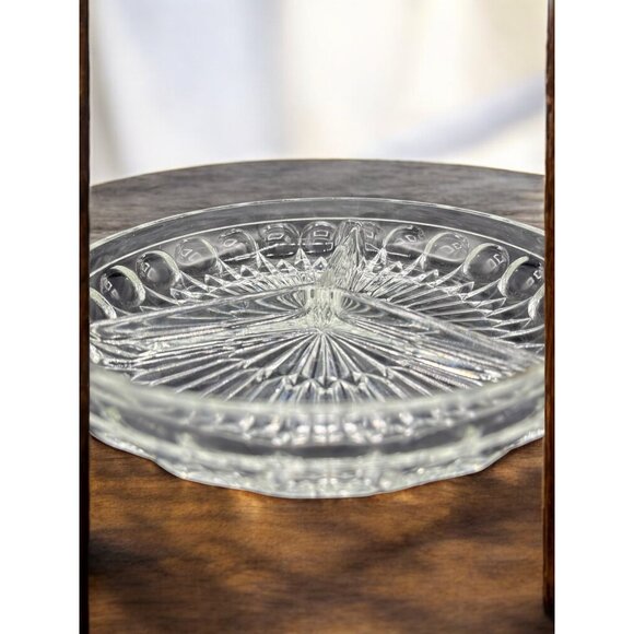Vintage MCM Divided Crystal Divided Plate / Condiment Tray 9" Boho - Picture 5 of 7